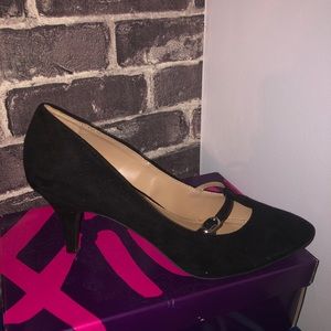 Velvet shoes
